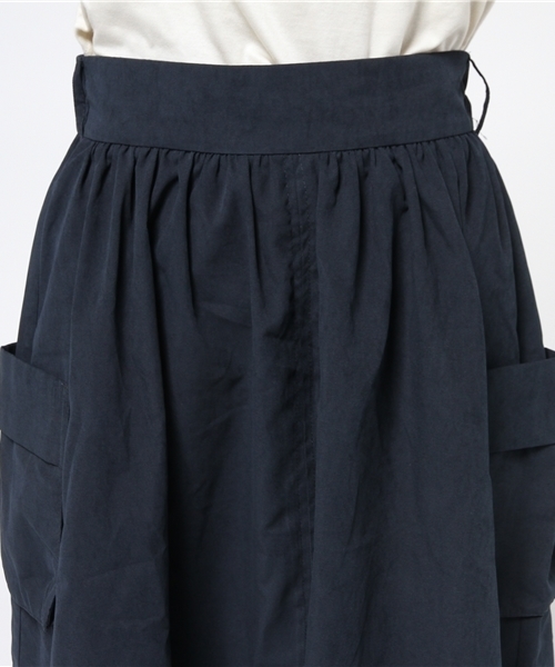 E hyphen world gallery(イーハイフンワールドギャラリー)の「フロントリボンマキシ丈スカート(スカート・レディース・ウッド/カーキ/ネイビー・FREE)」の10枚目の写真