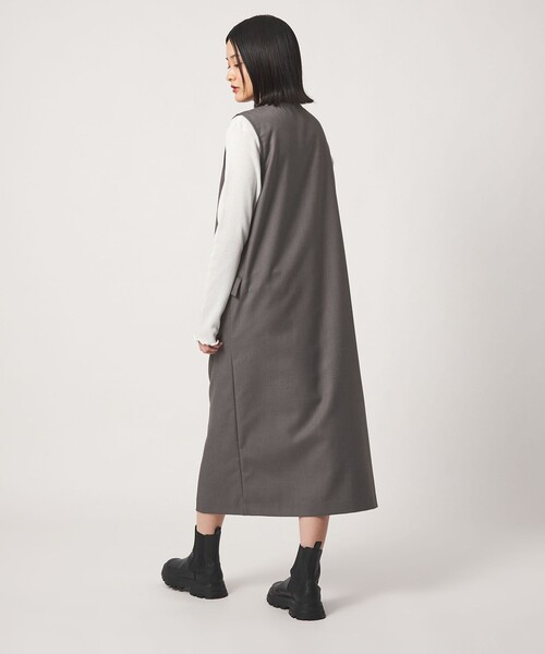 A DAY IN THE LIFE UNITED ARROWS(アデイインザライフユナイテッドアローズ)の「ボタン Vネック ジャンパースカート 2WAY -ウォッシャブル- <A DAY IN THE LIFE>(ワンピース・レディース・ネイビー/グレー系/ブラック・FREE)」の9枚目の写真