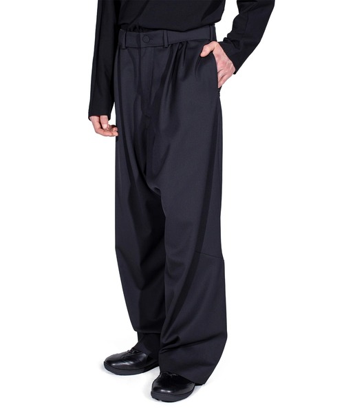 KIKO KOSTADINOV(キコ コスタディノフ)の「KIKO KOSTADINOV/キココスタディノフ/HELMOND TROUSERS(スラックス・メンズ・ブラック・46)」の2枚目の写真