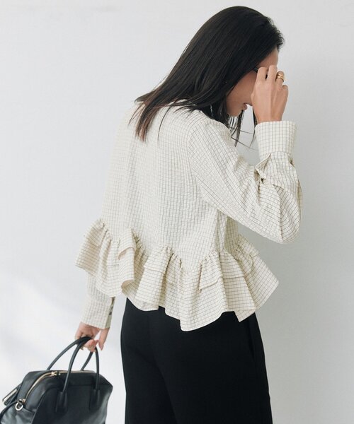 RIVE DROITE（リヴドロワ）の「【WEB限定/2WAY】チェックペプラムシャツ（秋服）（シャツ/ブラウス・レディース・ネイビー/アイボリー・FREE）」の18枚目の写真