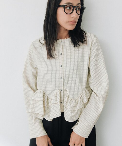 RIVE DROITE（リヴドロワ）の「【WEB限定/2WAY】チェックペプラムシャツ（秋服）（シャツ/ブラウス・レディース・ネイビー/アイボリー・FREE）」の19枚目の写真