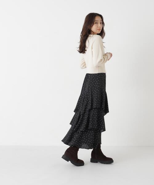NATURAL BEAUTY BASIC(ナチュラルビューティーベーシック)の「ニュアンスボタンカーディガン(カーディガン/ボレロ・レディース・ライトグリーン/ブラック/オフホワイト・FREE)」の8枚目の写真