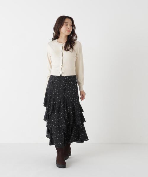 NATURAL BEAUTY BASIC(ナチュラルビューティーベーシック)の「ニュアンスボタンカーディガン(カーディガン/ボレロ・レディース・ライトグリーン/ブラック/オフホワイト・FREE)」の12枚目の写真