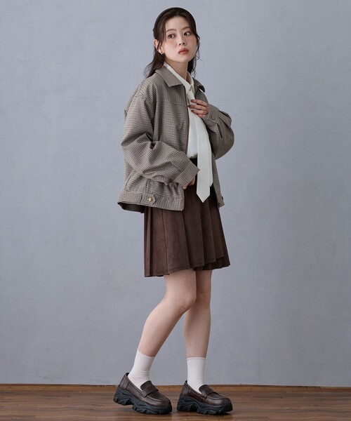 NICOLE CLUB(ニコル クラブ)の「ラッププリーツスカート(スカート・レディース・ブラウン/ベージュ/グリーン・M)」の6枚目の写真