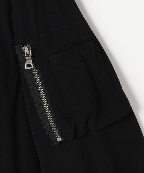 COMME CA ISM(コムサイズム)の「4U MA-1ブルゾン(ブルゾン・メンズ・ブラック/チャコール・M/L)」の17枚目の写真