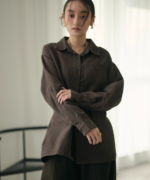 LAULEN(ローレン)の「back buckle suede touch shirt/バックバックルスエードタッチシャツ(シャツ/ブラウス・レディース・カーキ/ブラウン・FREE)」の9枚目の写真