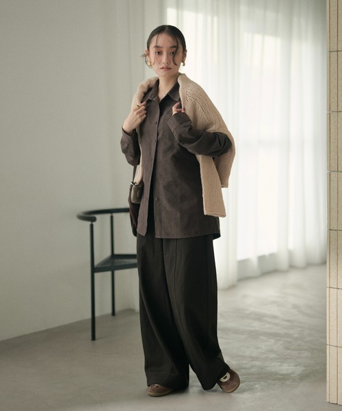 LAULEN(ローレン)の「back buckle suede touch shirt/バックバックルスエードタッチシャツ(シャツ/ブラウス・レディース・カーキ/ブラウン・FREE)」の15枚目の写真