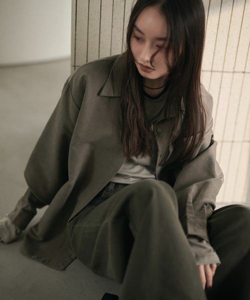 LAULEN(ローレン)の「back buckle suede touch shirt/バックバックルスエードタッチシャツ(シャツ/ブラウス・レディース・カーキ/ブラウン・FREE)」の16枚目の写真