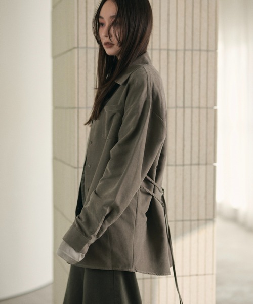 LAULEN(ローレン)の「back buckle suede touch shirt/バックバックルスエードタッチシャツ(シャツ/ブラウス・レディース・カーキ/ブラウン・FREE)」の19枚目の写真