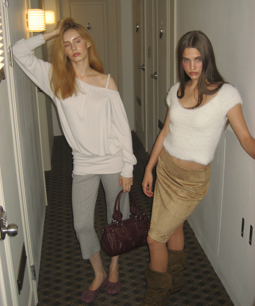 ASURA（アスラ）の「TWIST ONE SHOULDER DRESS (VINTAGE IVORY)（ワンピース・レディース・その他・OS）」の4枚目の写真