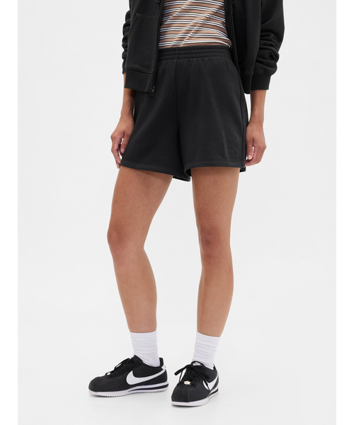 GAP(ギャップ)の「GAPロゴ ショートパンツ(その他パンツ・レディース・ネイビー/ブラック/パープル/ベージュ・XXS/XS/S/M/L)」の9枚目の写真