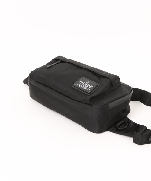 MAKAVELIC(マキャベリック)の「【NO】【MAKAVELIC】INTELIGENTE WAIST BAG(ボディバッグ/ウエストポーチ・メンズ・ブラック・FREE)」の3枚目の写真
