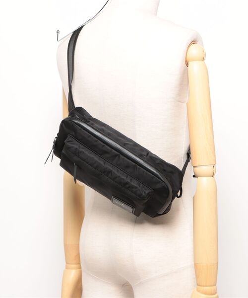 MAKAVELIC(マキャベリック)の「【NO】【MAKAVELIC】INTELIGENTE WAIST BAG(ボディバッグ/ウエストポーチ・メンズ・ブラック・FREE)」の5枚目の写真