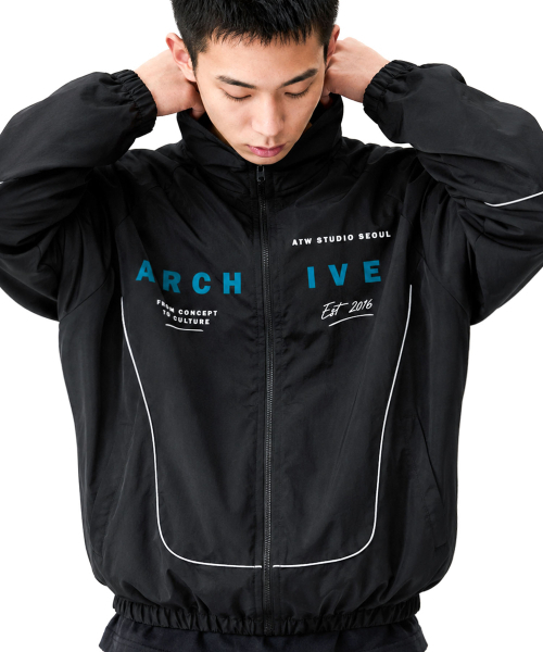 ARTISTWEAR（アーティストウェア）の「アーカイブデップ ラグランパイピングウインドブレーカー（ナイロンジャケット・レディース・ブラック・SMALL/MEDIUM/LARGE/X-LARGE/XX-LARGE）」の12枚目の写真