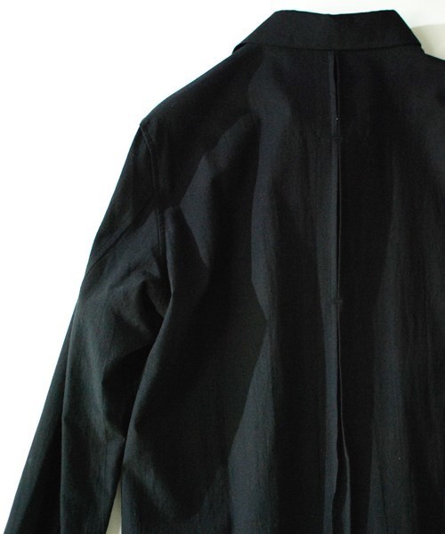 OURET（オーレット）の「RAYON COTTON TROPICAL WASHER REGULAR COLLAR SHIRT（シャツ/ブラウス・メンズ・ブラック/ホワイト・1/2/3）」の4枚目の写真