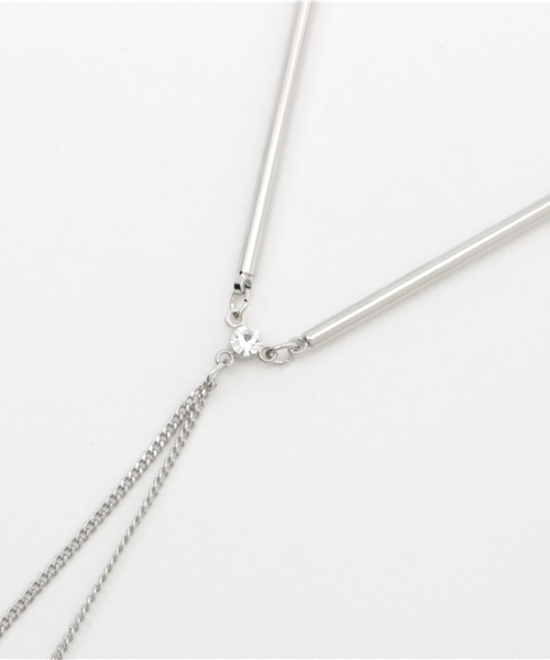 laboratory work（ラボラトリーワーク）の「Iラインネックレス（ネックレス・レディース・ゴールド/シルバー・フリー）」の8枚目の写真