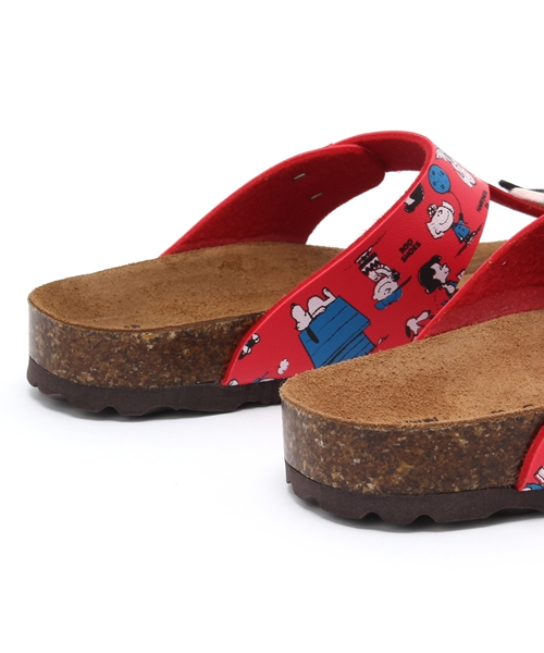 BOOFOOWOO(ブーフーウー)の「スヌーピー顔赤いサンダル(サンダル・キッズ・レッド・20/18/15 /19/21/22/17/16)」の7枚目の写真