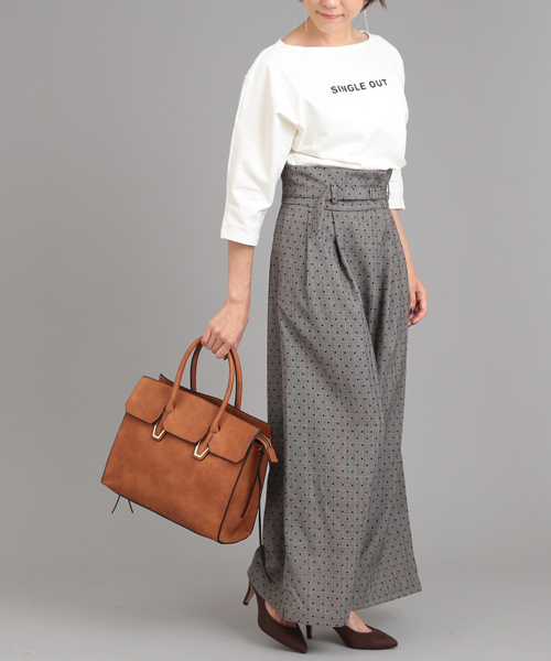 un dix cors（アンディコール）の「SINGLEOUTロゴTシャツ（Tシャツ/カットソー・レディース・オレンジ/ホワイト・ﾌﾘ-）」の5枚目の写真