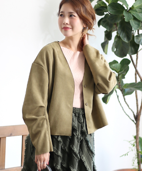 Bab Bou Jeloud(バブブージュルード)の「【WEB限定】立体バルーンショートジャケット(ノーカラージャケット・レディース・カーキ/グレイッシュベージュ/モカ・FREE)」の3枚目の写真