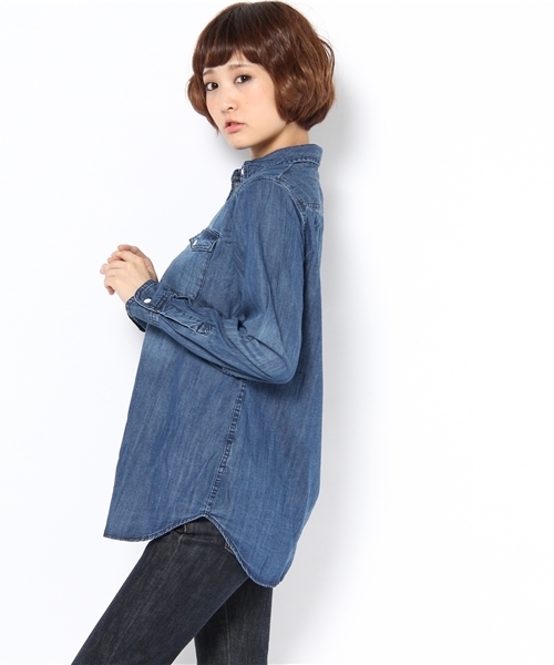 coen（コーエン）の「デニムワークシャツ（シャツ/ブラウス・レディース・ネイビー・MEDIUM/LARGE）」の2枚目の写真