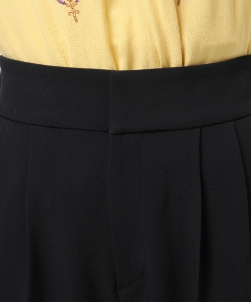 GLOBAL WORK（グローバルワーク）の「ＴＲペグトップパンツ/776708（その他パンツ・レディース・ホワイト/ベージュ/ネイビー/ライトグリーン/ライトピンク・LARGE/MEDIUM/SMALL）」の13枚目の写真