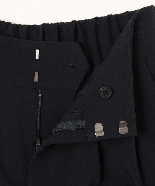 GLOBAL WORK（グローバルワーク）の「ＴＲペグトップパンツ/776708（その他パンツ・レディース・ホワイト/ベージュ/ネイビー/ライトグリーン/ライトピンク・LARGE/MEDIUM/SMALL）」の8枚目の写真