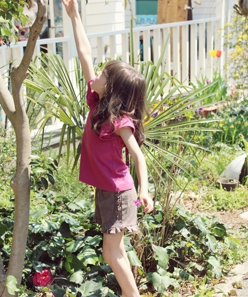 Rora（ローラ）の「Rora リリア チュニックｔ（Tシャツ/カットソー・キッズ・マスタード/プラム・110cm/100cm/120cm/90㎝/130cm/140cm/150cm）」の8枚目の写真