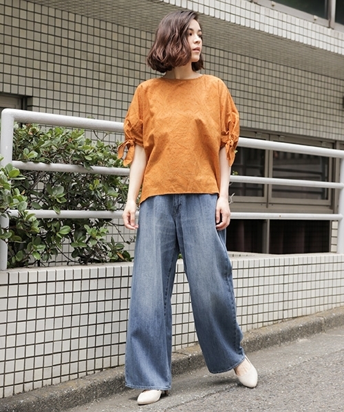 niko and...(ニコアンド)の「花ドビー袖リボンブラウス(シャツ/ブラウス・レディース・ホワイト/ネイビー/キャメル・MEDIUM/LARGE)」の4枚目の写真