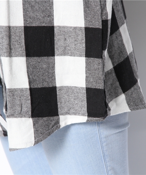 WEGO（ウィゴー）の「WEGO/ブロックチェックBIGシャツ（シャツ/ブラウス・レディース・ホワイト/ブルー/イエロー/レッド・FREE）」の11枚目の写真