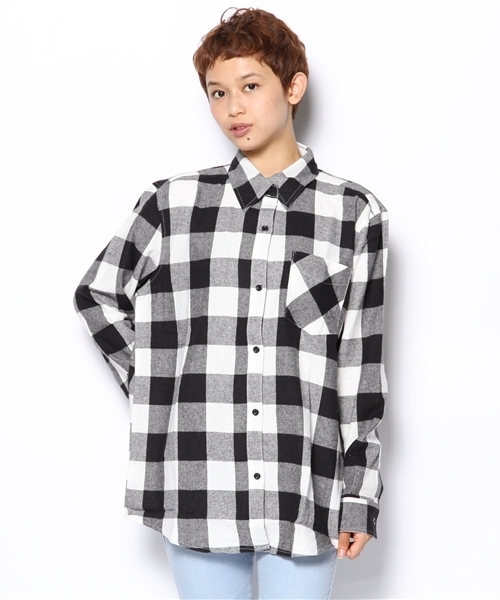 WEGO（ウィゴー）の「WEGO/ブロックチェックBIGシャツ（シャツ/ブラウス・レディース・ホワイト/ブルー/イエロー/レッド・FREE）」の17枚目の写真