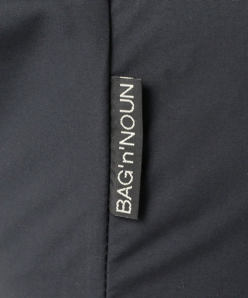 BAG'n'NOUN（バッグンナウン）の「BAG'n'NOUN / ナイロンショルダーバッグ M ＜UNISEX＞（ショルダーバッグ・メンズ・ブラック/グレー/レッド・ONE SIZE）」の13枚目の写真