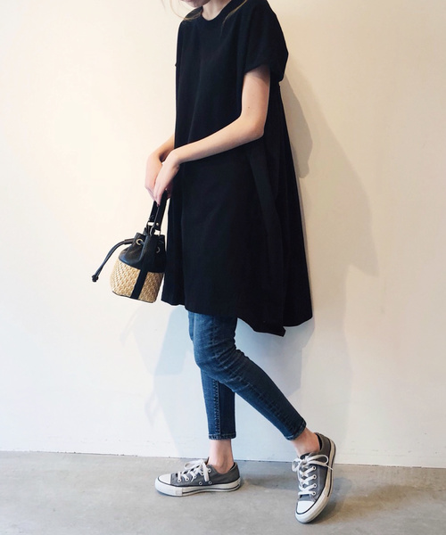 Banner Barrett（バナーバレット）の「ロングトップス（Tシャツ/カットソー・レディース・ブラック/カーキ/ホワイト・38）」の2枚目の写真