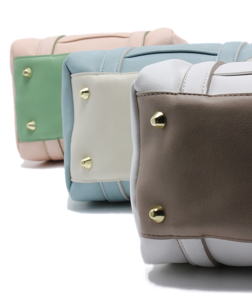 Cartonnage（カルトナージュ）の「【mini5月号　P.129掲載】松本アキさん着用商品 【LEGATO LARGO】ミニボストン2WAYショルダー（ボストンバッグ・レディース・ホワイト/サックスブルー/ライトピンク・FREE）」の5枚目の写真