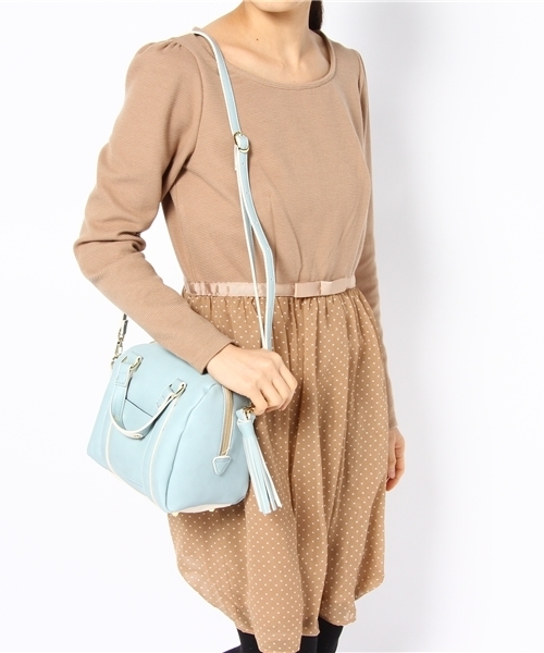 Cartonnage（カルトナージュ）の「【mini5月号　P.129掲載】松本アキさん着用商品 【LEGATO LARGO】ミニボストン2WAYショルダー（ボストンバッグ・レディース・ホワイト/サックスブルー/ライトピンク・FREE）」の8枚目の写真