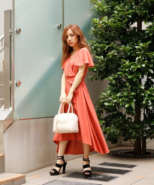 LIPSERVICE(リップサービス)の「ラッフルスリーブミディフレアワンピース(ワンピース・レディース・オレンジ/ブラウン/ベージュ・M/S)」の15枚目の写真