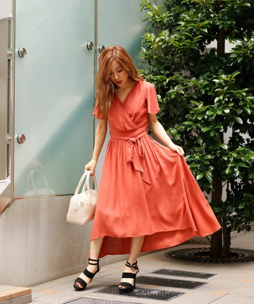 LIPSERVICE(リップサービス)の「ラッフルスリーブミディフレアワンピース(ワンピース・レディース・オレンジ/ブラウン/ベージュ・M/S)」の7枚目の写真