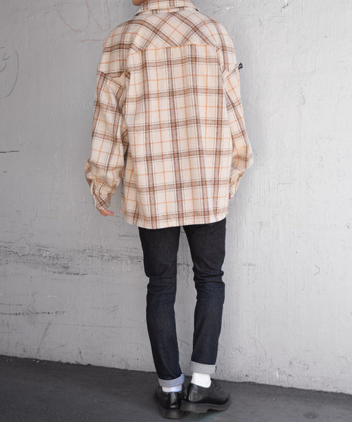 kutir(クティール)の「CPOシャツジャケット(フラップポケットシャツジャケット)(ブルゾン・メンズ・ベージュ/ブラウン系その他/ベージュ系その他・MEDIUM/LARGE/X-LARGE)」の7枚目の写真