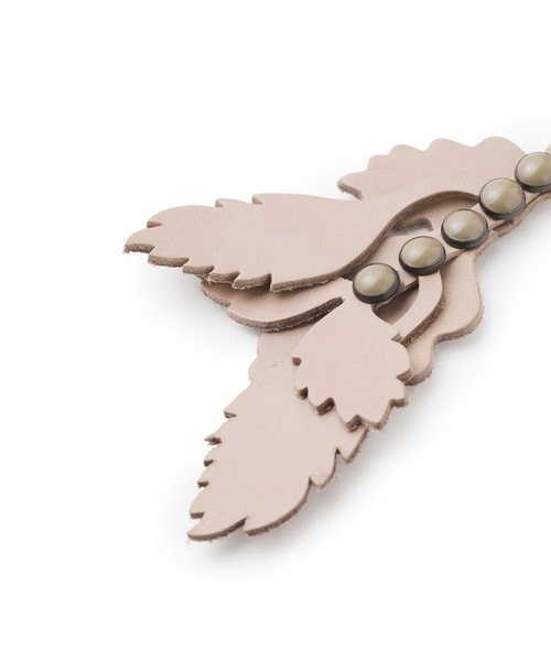 THE Dallas（ザ・ダラス）の「【THE Dallas(ザ ダラス)】レザーシャドーイヤリング D9A-65（イヤリング・レディース・ベージュ/キャメル・FREE）」の8枚目の写真