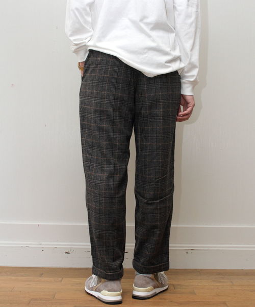 Gramicci（グラミチ）の「GRAMICCI / グラミチ ウールタックテーパード WOOL TUCK TAPERED（その他パンツ・メンズ・チャコールグレー/ブラック/グレー/キャメル・S/M/L/XL）」の15枚目の写真