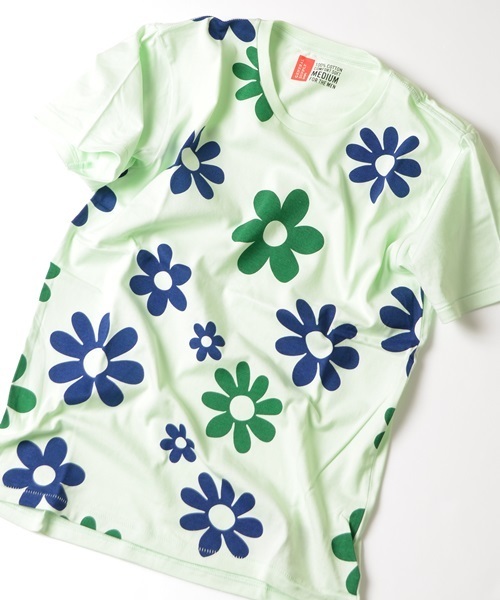 SHIPS GENERAL SUPPLY（シップスジェネラルサプライ）の「SGS: フラワーパターン プリントTee■（Tシャツ/カットソー・メンズ・ホワイト/レッド/ブラック/グリーン/ライトブルー/ライトグリーン/ネイビー/マルチ/ブルー系その他2/ブルー系その他・MEDIUM/X-LARGE/SMALL/LARGE）」の5枚目の写真