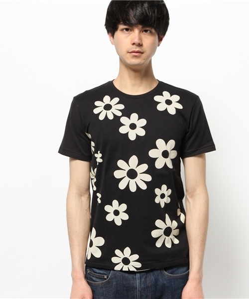 SHIPS GENERAL SUPPLY（シップスジェネラルサプライ）の「SGS: フラワーパターン プリントTee■（Tシャツ/カットソー・メンズ・ホワイト/レッド/ブラック/グリーン/ライトブルー/ライトグリーン/ネイビー/マルチ/ブルー系その他2/ブルー系その他・MEDIUM/X-LARGE/SMALL/LARGE）」の21枚目の写真