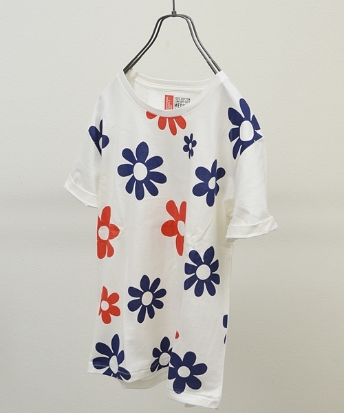 SHIPS GENERAL SUPPLY（シップスジェネラルサプライ）の「SGS: フラワーパターン プリントTee■（Tシャツ/カットソー・メンズ・ホワイト/レッド/ブラック/グリーン/ライトブルー/ライトグリーン/ネイビー/マルチ/ブルー系その他2/ブルー系その他・MEDIUM/X-LARGE/SMALL/LARGE）」の17枚目の写真