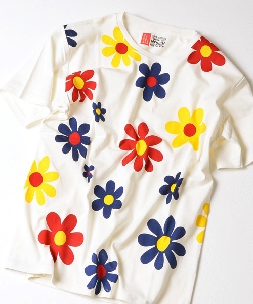 SHIPS GENERAL SUPPLY（シップスジェネラルサプライ）の「SGS: フラワーパターン プリントTee■（Tシャツ/カットソー・メンズ・ホワイト/レッド/ブラック/グリーン/ライトブルー/ライトグリーン/ネイビー/マルチ/ブルー系その他2/ブルー系その他・MEDIUM/X-LARGE/SMALL/LARGE）」の19枚目の写真