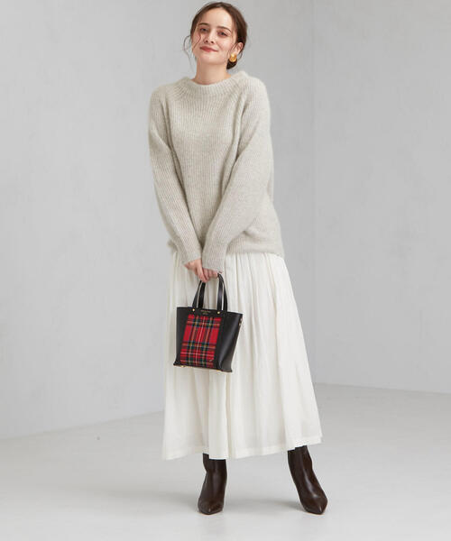 green label relaxing（グリーンレーベルリラクシング）の「◆CFC ヘアリー ボトルネック ニット ※（ニット/セーター・レディース・イエロー/ネイビー/ナチュラル/ライトブルー/ライトグレー・FREE）」の10枚目の写真