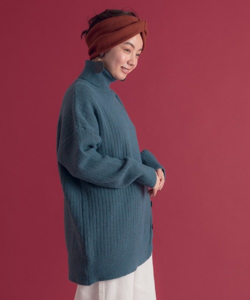 Libra Cue(リブラ キュー)の「Libra サイドボタンタートルニット(ニット/セーター・レディース・ブラック/ベージュ/ブルー・FREE)」の21枚目の写真