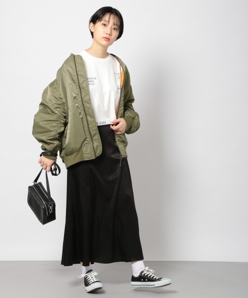 PAGEBOY(ページボーイ)の「チケットプリントT(Tシャツ/カットソー・レディース・ブラック/ホワイト×ブラック/ホワイト×ブルー/ホワイト系その他/ホワイト×パープル・FREE)」の18枚目の写真