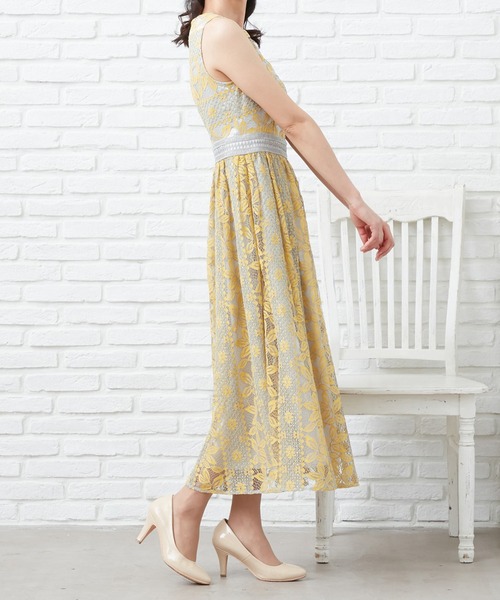 CARETTE(カレット)の「ストライプレースロングドレス(ドレス・レディース・グレイッシュブルー/イエロー×グレー/ライラック・9号/13号/11号)」の20枚目の写真