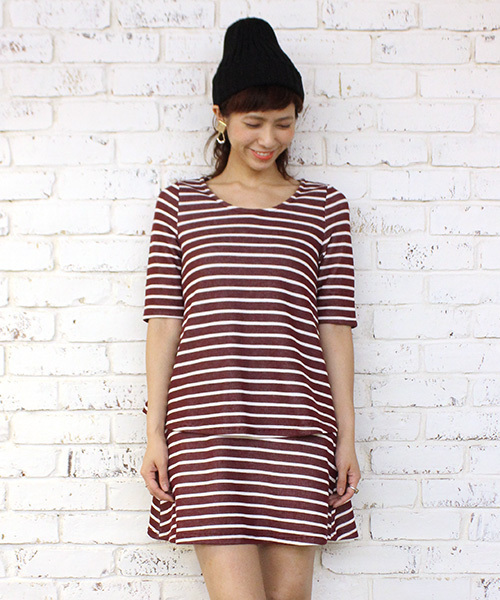 mystic（ミスティック）の「ティアードテレコボーダーワンピース（ワンピース・レディース・ベージュ/ボルドー/ネイビー/ブラック・ﾌﾘ-）」の4枚目の写真