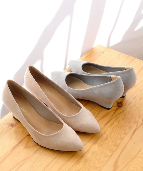 LibertyDoll（リバティードール）の「Liberty Doll / ポインテッドトゥ 5.5cm ウエッジヒール パンプス(5451)（パンプス・レディース・ブラック/ベージュ/グレー/ネイビー/レッド/ダークブラウン/ベージュ系その他/ブラック系その他/アイボリー・LL/SS/S/M/L/XL）」の14枚目の写真