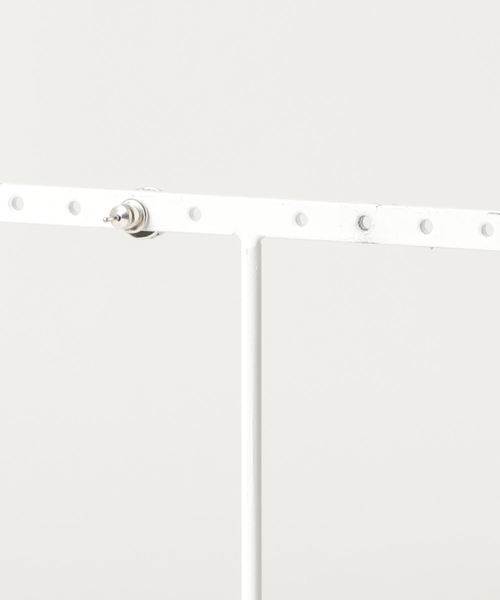 LUGG NAGG（ラグナグ）の「【LUGG NAGG SELECT/ ラグナグセレクト】シルバー925製　ドラゴンスタースタッズピアス[片耳用]（ピアス（片耳用）・メンズ・ブラック/レッド/クリア・FREE）」の4枚目の写真